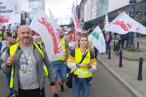Zielony nieład !!! manifestacja i referendum!